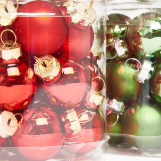 Christbaumkugeln im 24er Set verschiedene Farben